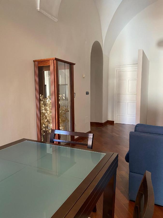 Apartamento La Almena 1 Junto A Plaza Mayor,2 Habitaciones, Parking Gratuito Caces Екстериор снимка